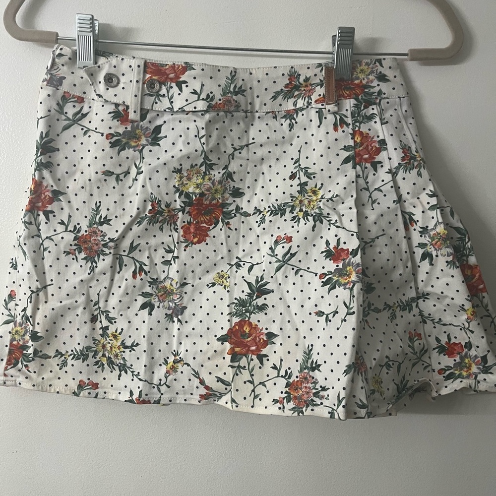 Dolce & Gabanna floral polka dot skirt size 24